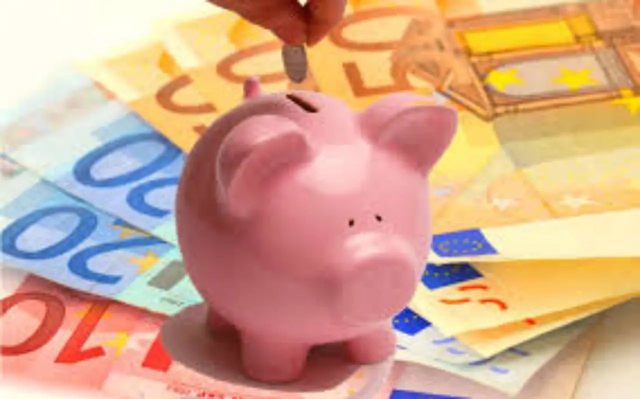 Prova a fare questo calcolo: ecco quanto dovresti mettere via ogni mese dal tuo stipendio